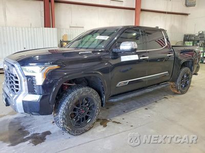 2025 TOYOTA TUNDRA 1794 EDITION HV 5TFMC5DB6SX109798 - główne zdjęcie licytacji z USA - miniatura