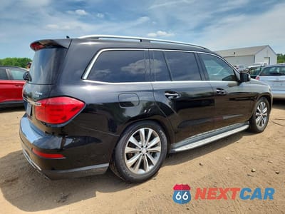 Trzecie zdjęcie samochodu z tyłu: 2014 MERCEDES-BENZ GL 450 4MATIC VIN:4JGDF7CE6EA401596 - miniatura