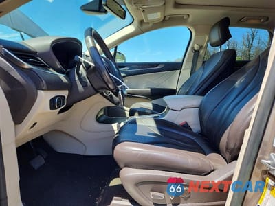 Zdjęcie 7 z 14 samochodu: 2019 LINCOLN MKC RESERVE VIN:5LMCJ3D98KUL44328 - miniatura
