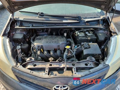 Zdjęcie 11 z 12 samochodu: 2012 TOYOTA YARIS 5-DOOR LE VIN:JTDKTUD30CD524211 - miniatura