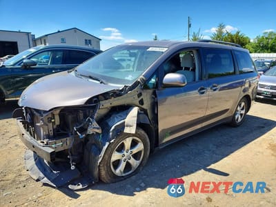 2013 TOYOTA SIENNA LE 5TDKK3DCXDS317392 - główne zdjęcie licytacji z USA - miniatura