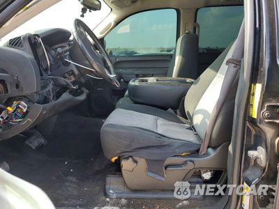 Zdjęcie 7 z 13 samochodu: 2011 GMC SIERRA K1500 SLE VIN:3GTP2VE36BG327459 - miniatura