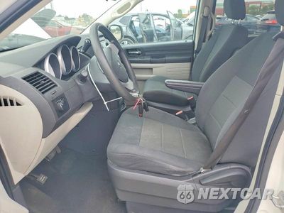 Zdjęcie 7 z 13 samochodu: 2009 DODGE GRAND CARAVAN SE VIN:2D8HN44E29R562083 - miniatura