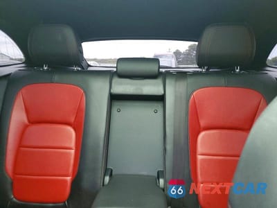 Zdjęcie 10 z 13 samochodu: 2018 JAGUAR F-PACE R - SPORT VIN:SADCL2FX8JA262689 - miniatura