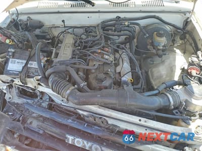 Zdjęcie 11 z 12 samochodu: 1990 TOYOTA PICKUP BASE VIN:JT4RN81A0L0045197 - miniatura