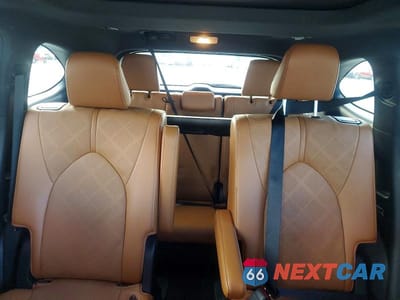 Zdjęcie 10 z 14 samochodu: 2023 TOYOTA HIGHLANDER PLATINUM VIN:5TDKDRAHXPS033374 - miniatura
