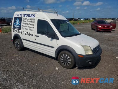 Czwarte zdjęcie samochodu z boku: 2011 FORD TRANSIT CONNECT XL VIN:NM0LS7CN4BT045819 - miniatura