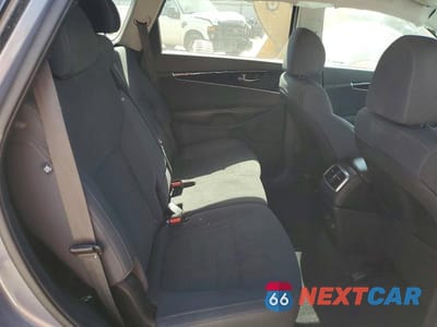 Zdjęcie 11 z 13 samochodu: 2020 KIA SORENTO LX VIN:5XYPG4A31LG652411 - miniatura