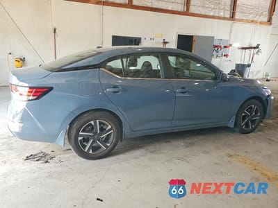 Trzecie zdjęcie samochodu z tyłu: 2025 NISSAN SENTRA SV VIN:3N1AB8CV5SY426038 - miniatura