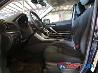 Zdjęcie 7 z 12 samochodu: 2023 MITSUBISHI ECLIPSE CROSS LE VIN:JA4ATVAA6PZ012072 - miniatura