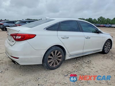 Trzecie zdjęcie samochodu z tyłu: 2016 HYUNDAI SONATA SPORT VIN:5NPE34AF1GH268737 - miniatura
