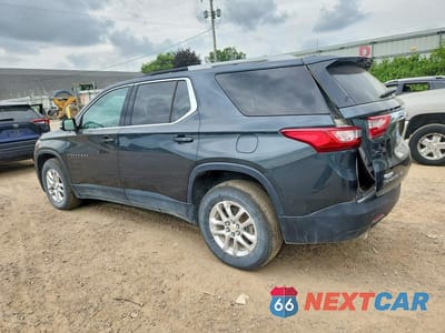 Drugie zdjęcie samochodu z przodu: 2018 CHEVROLET TRAVERSE LT VIN:1GNEVGKW4JJ138919 - miniatura