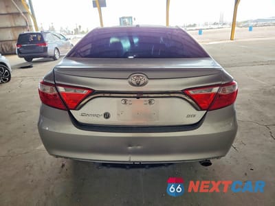 Zdjęcie 6 z 12 samochodu: 2016 TOYOTA CAMRY SE VIN:4T1BF1FK8GU550843 - miniatura