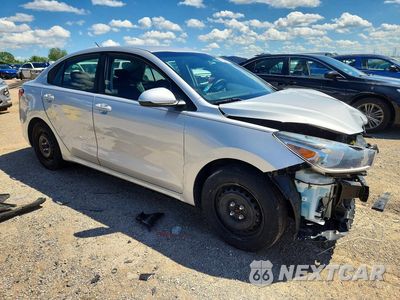 Czwarte zdjęcie samochodu z boku: 2020 KIA RIO S VIN:3KPA24AD9LE299247 - miniatura