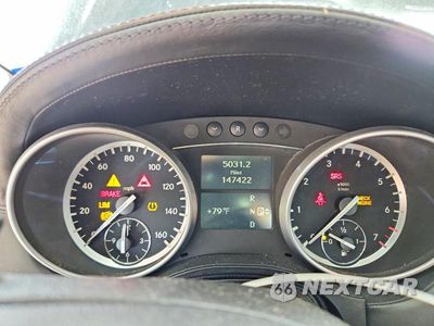 Zdjęcie 9 z 13 samochodu: 2011 MERCEDES-BENZ GL 550 4MATIC VIN:4JGBF8GE0BA752944 - miniatura