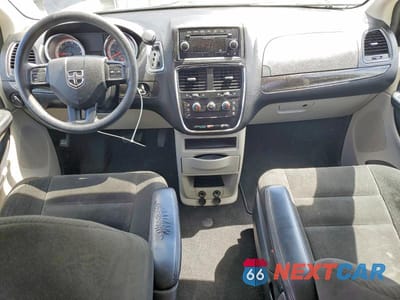 Zdjęcie 8 z 13 samochodu: 2015 DODGE GRAND CARAVAN SE VIN:2C4RDGBG5FR682063 - miniatura