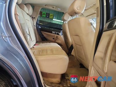 Zdjęcie 11 z 13 samochodu: 2008 VOLKSWAGEN TOUAREG 2 V8 VIN:WVGCB77L08D003352 - miniatura