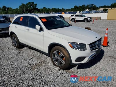 Czwarte zdjęcie samochodu z boku: 2016 MERCEDES-BENZ GLC 300 4MATIC VIN:WDC0G4KB5GF022790 - miniatura