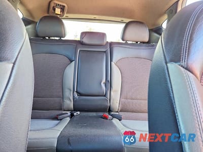 Zdjęcie 10 z 14 samochodu: 2012 HYUNDAI TUCSON GLS VIN:KM8JUCAC6CU491301 - miniatura