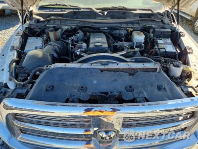 Zdjęcie 11 z 12 samochodu: 2015 RAM 3500 LARAMIE VIN:3C63R3MLXFG616826 - miniatura
