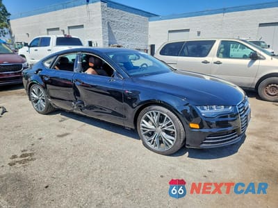 Czwarte zdjęcie samochodu z boku: 2016 AUDI A7 PREMIUM PLUS VIN:WAUWGAFC5GN018954 - miniatura
