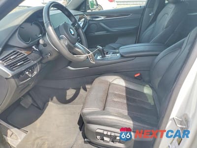 Zdjęcie 7 z 13 samochodu: 2015 BMW X6 XDRIVE50I VIN:5UXKU6C52F0F94334 - miniatura