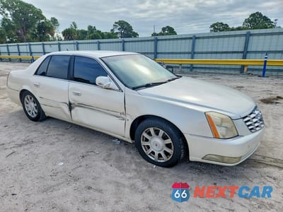 Czwarte zdjęcie samochodu z boku: 2008 CADILLAC DTS VIN:1G6KD57Y88U121968 - miniatura