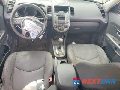 Zdjęcie 8 z 12 samochodu: 2010 KIA SOUL + VIN:KNDJT2A28A7108396 - miniatura