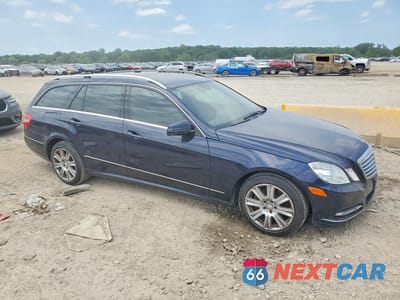 Czwarte zdjęcie samochodu z boku: 2013 MERCEDES-BENZ E 350 4MATIC WAGON VIN:WDDHH8JB1DA666607 - miniatura