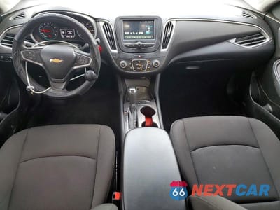 Zdjęcie 8 z 12 samochodu: 2018 CHEVROLET MALIBU LS VIN:1G1ZB5ST9JF216118 - miniatura