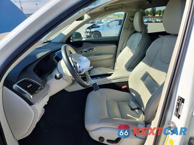 Zdjęcie 7 z 13 samochodu: 2023 VOLVO XC90 PLUS VIN:YV4H60CW9P1910250 - miniatura