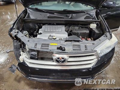 Zdjęcie 12 z 13 samochodu: 2013 TOYOTA HIGHLANDER LIMITED VIN:5TDDK3EH8DS237396 - miniatura