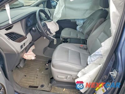 Zdjęcie 7 z 13 samochodu: 2015 TOYOTA SIENNA XLE 8-PASSENGER VIN:5TDYK3DC2FS635567 - miniatura
