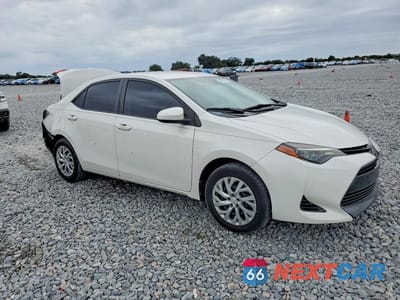 Czwarte zdjęcie samochodu z boku: 2018 TOYOTA COROLLA LE VIN:5YFBURHE1JP839034 - miniatura