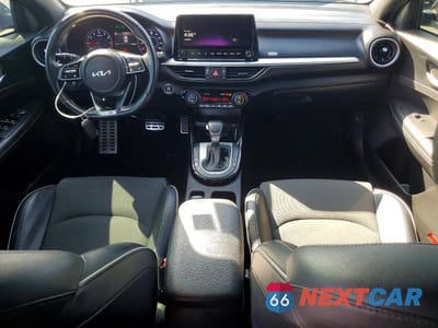 Zdjęcie 8 z 12 samochodu: 2023 KIA FORTE GT LINE VIN:3KPF54AD5PE609509 - miniatura