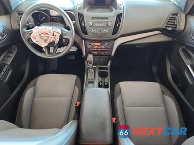 Zdjęcie 8 z 13 samochodu: 2018 FORD ESCAPE SE VIN:1FMCU9GD6JUA99492 - miniatura