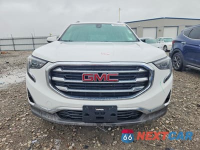 Piąte zdjęcie samochodu w środku: 2021 GMC TERRAIN SLT VIN:3GKALVEV4ML304412 - miniatura