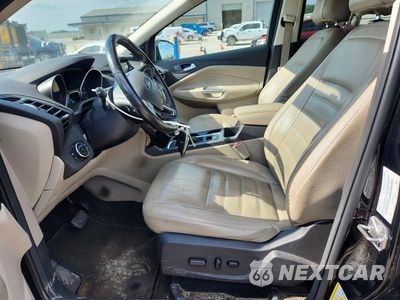 Zdjęcie 7 z 13 samochodu: 2017 FORD ESCAPE TITANIUM VIN:1FMCU0JD0HUA80306 - miniatura