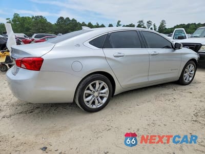 Trzecie zdjęcie samochodu z tyłu: 2017 CHEVROLET IMPALA LT VIN:1G1105SA7HU111178 - miniatura