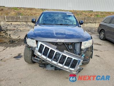 Piąte zdjęcie samochodu w środku: 2012 JEEP GRAND CHEROKEE LAREDO VIN:1C4RJFAG6CC124280 - miniatura