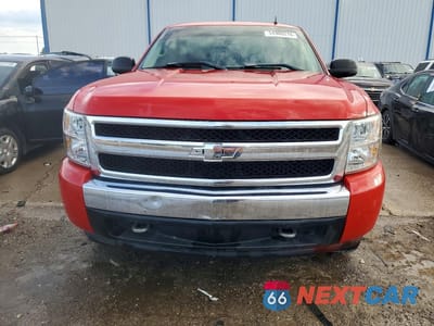 Piąte zdjęcie samochodu w środku: 2008 CHEVROLET SILVERADO C1500 VIN:1GCEC14X28Z198422 - miniatura