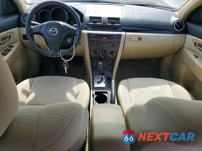 Zdjęcie 8 z 13 samochodu: 2005 MAZDA 3 I VIN:JM1BK12F951332398 - miniatura