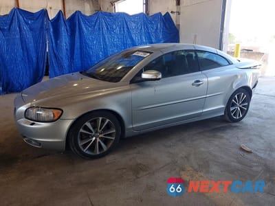2010 VOLVO C70 T5 YV1672MC4AJ090118 - główne zdjęcie licytacji z USA - miniatura