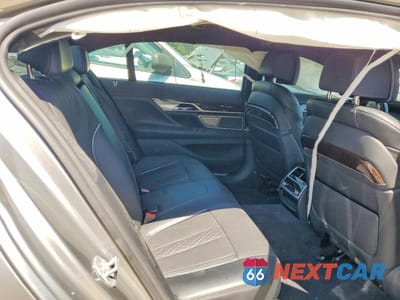 Zdjęcie 10 z 12 samochodu: 2022 BMW 750 XI VIN:WBA7U2C06NCG82513 - miniatura