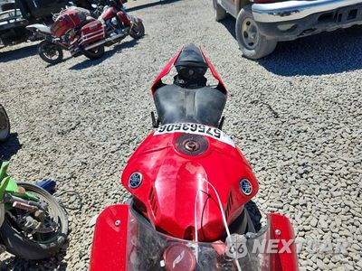 Piąte zdjęcie samochodu w środku: 2019 YAMAHA YZFR1 VIN:JYARN39E2KA004522 - miniatura