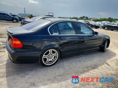Trzecie zdjęcie samochodu z tyłu: 2005 BMW 330 XI VIN:WBAEW53465PN39878 - miniatura