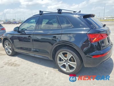 Drugie zdjęcie samochodu z przodu: 2019 AUDI Q5 PRESTIGE VIN:WA1CNAFY1K2019868 - miniatura