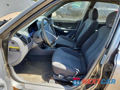 Zdjęcie 7 z 13 samochodu: 2004 HYUNDAI ACCENT GL VIN:KMHCG45C04U572411 - miniatura