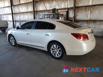 Drugie zdjęcie samochodu z przodu: 2013 BUICK LACROSSE VIN:1G4GC5ER2DF125672 - miniatura