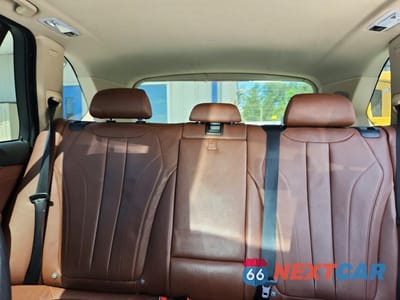 Zdjęcie 10 z 13 samochodu: 2016 BMW X5 XDR40E VIN:5UXKT0C52G0S78902 - miniatura